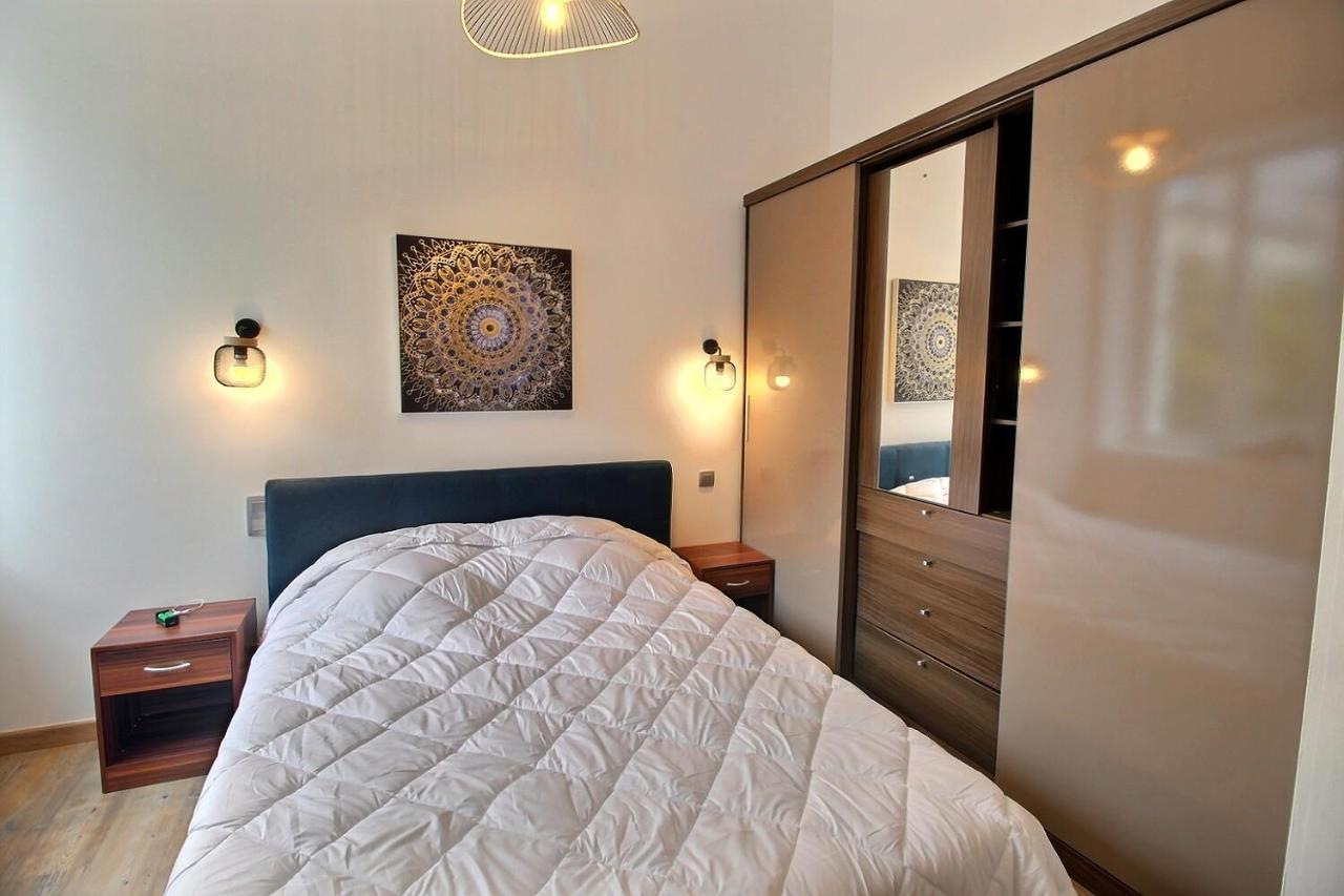 Appartement De Charme Dans Immeuble Haussmannien Perigueux Ngoại thất bức ảnh